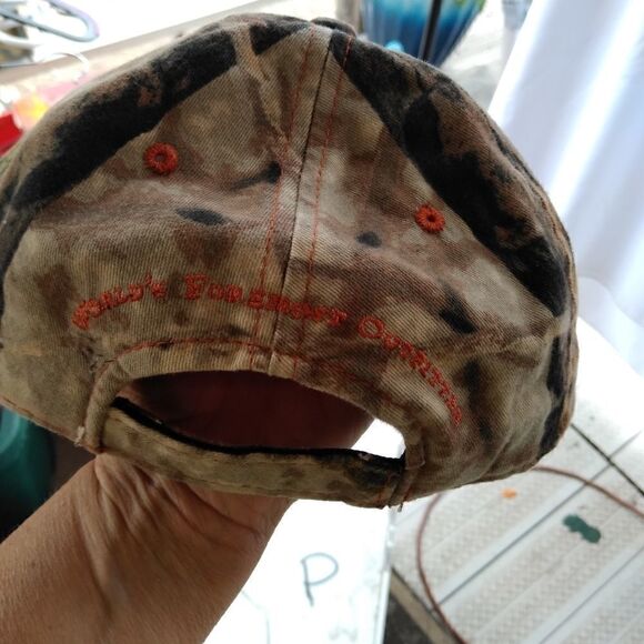 Cabela's hat  - Picture 2 of 4